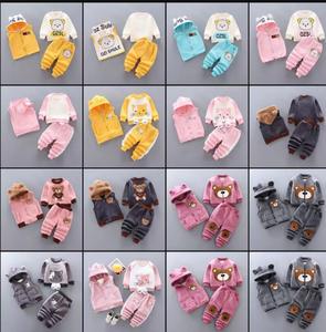 子供のためのかわいい漫画のパターンをフィーチャーした女の子の甘い服と男の子のスーツの2025年秋の新しい赤ちゃん3ピースセット - Product Image 2