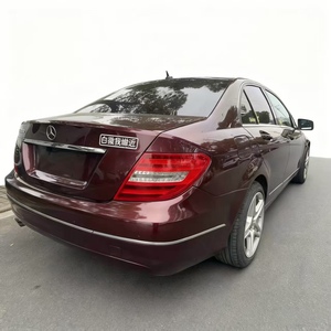 <span class=keywords><strong>Mercedes</strong></span>-Benz C 200 CGI Fashion Edition 2011 (Usata) - Berlina di Lusso di Alta Qualità, Ideale per Affari Globali <span class=keywords><strong>e</strong></span> Pendolarismo Quotidiano - Product Image 2