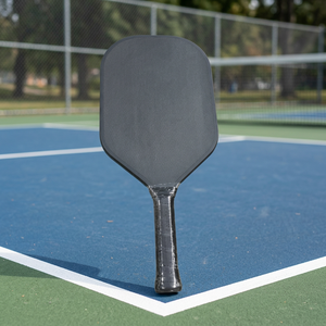 Raquette de pickleball professionnelle OEM, poignée confortable, légère, face en fibre de carbone alvéolée, approuvée USAPA, 16 mm, pour le divertissement - Product Image 3