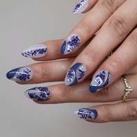 Tendance nationale : Faux ongles à presser en amande, motif fleur de porcelaine bleue et blanche, personnalisables, en acrylique, pour salon, vente en gros
