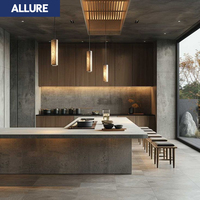 Idées de cuisines Allure en promotion : Meubles de cuisine RTA, design moderne et luxueux, finition or et blanc, ensemble complet d'armoires.