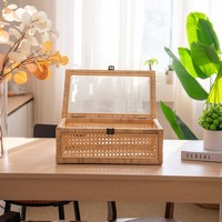 Panier de rangement en rotin tressé avec couvercle en verre, boîte de rangement anti-poussière en rotin, panier de rangement pour la décoration de la maison