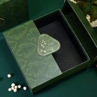 Scatola Regalo Magnetica Verde di Lusso con Inserto in Schiuma, Logo Personalizzato, Confezione in Cartone Rigido per Set di Cosmetici e Prodotti per la Cura della Pelle OEM