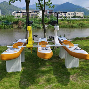Vélo aquatique gonflable en PVC durable, capacité 3 personnes, bateau à pédales stable pour la location touristique dans les sites panoramiques - Product Image 3