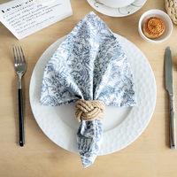 Serviettes de table en tissu polyester à imprimé floral décoratif pour les mariages, les banquets et les événements