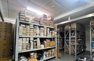 Nouveau et original 0N85XX N85XX KPM5XRUG3T84 <span class=keywords><strong>Disque</strong></span> <span class=keywords><strong>dur</strong></span> de serveur d'entreprise HDD 3,84 To 7,2 000 tr/min SATA 6 Gb/s 128 Mo 3,5 pouces - Product Image 6