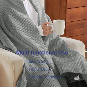 Manta Nórdica Premium 100% Algodón, Tejida con Textura Gruesa, Ligera, Transpirable y Portátil para Cama o Sofá - Product Image 5