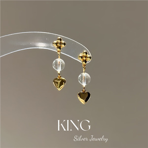 Boucles d'oreilles pendantes en forme de cœur KING en argent 925 plaqué or avec cristaux blancs pour un usage quotidien - Product Image 4