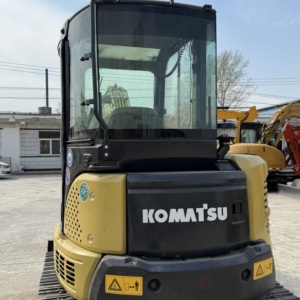 Mini-excavatrice Komatsu Pc55 d'occasion, modèle 2024, poids opérationnel de 5 tonnes, capacité de la benne de 0,15 m³, composants multifonctions - Product Image 5