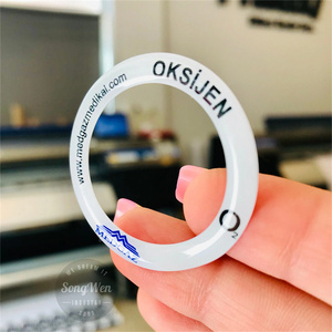 Sang Trọng Cá nhân hoá tùy chỉnh UV không thấm nước Logo Epoxy nhựa dán vinyl hình vòng 3D mái vòm nhãn màu đen vòm nhựa dán - Product Image 2