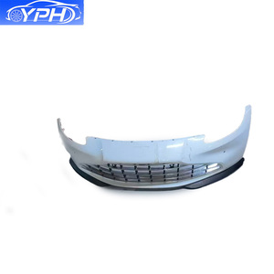 Accessoires pour kits de carrosserie automobile Assemblage du couvercle de pare-chocs avant pour <span class=keywords><strong>Aston</strong></span> <span class=keywords><strong>Martin</strong></span> <span class=keywords><strong>Vantage</strong></span> DBX DB11 Rapide avec calandre lèvre avant pour réparation - Product Image 5