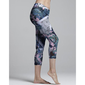 Leggings Nature Triangles - Product Image 1