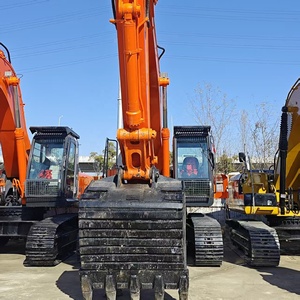 Excavadora Hidráulica de Orugas Hitachi Zaxis 350 con Sistema TRIAS de Bajo Consumo para Proyectos de Construcción - Product Image 6