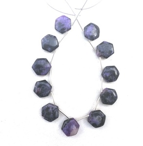 Piedras preciosas de Charoite Natural en forma hexagonal, abalorios de Briolette suave, joyería hecha a mano, 1 hebra, 11 piezas - Product Image 1