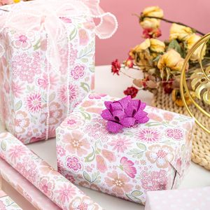 Papel de cobre de doble cara con diseño floral rosa para envolver regalos para niñas, Día de la Madre y Día de San Valentín - Product Image 2