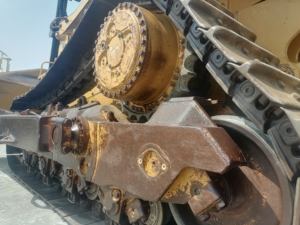 Bulldozer CAT D8R de segunda mano Caterpillar usado D7R D8R Tractor Bulldozer con buen motor para la venta - Product Image 4