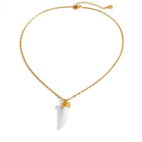 Collar SUMMLY de Acero Inoxidable Chapado en Oro de 18K con Colgante de Cuerno de Toro y Piedra Azul, Cadena Curb, Joyería Boho para Mujer, Regalo