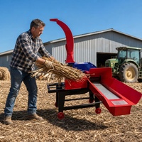 Coupe-paille motorisé, machine à hacher l'herbe et la paille sur roues pour la fabrication d'ensilage et de fourrage animal