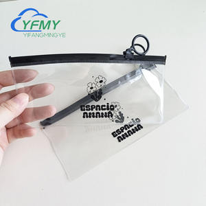 堅牢なPVCジッパーポーチ、安全なグリッププルリング付き-好みに合わせた透明なジッパーバッグ、リングプル付き - Product Image 3