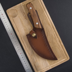 Couteau de chasse et de <span class=keywords><strong>boucherie</strong></span> Xingye Yangjiang Factory, lame pleine, 5,5 pouces, forgé à la main, avec étui en cuir - Product Image 2