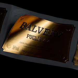 Chất Lượng Cao Tùy Chỉnh Đồng Nhôm Nhãn Chai Rượu Vang Nước Hoa Nhãn 3D Nổi Vàng Thủ Công Mỹ Nghệ Kim Loại Nhãn Rượu Vang - Product Image 6