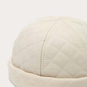 Nouvelle Collection Automne Hiver 2025 – Casquette Docker Tendance Unisexe Couleur Unie Matelassée pour Femme et Homme – Idéale pour le Sport et le Streetwear en Extérieur - Product Image 6