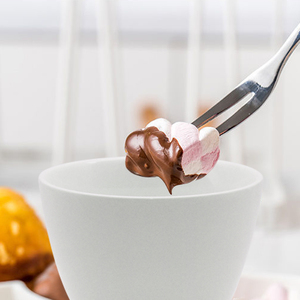 Ensemble de <span class=keywords><strong>fondue</strong></span> en porcelaine personnalisé blanc en gros, pot à <span class=keywords><strong>fondue</strong></span> pour le fromage, le chocolat et les tapas, mini pot à <span class=keywords><strong>fondue</strong></span> en céramique - Product Image 4