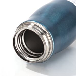 Bouteille d'eau à double paroi en acier inoxydable de 500ml isolée sous vide thermo <span class=keywords><strong>24H</strong></span> chaude/froide étanche pour salle de sport/randonnée/bureau Vente en gros - Product Image 4