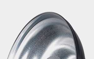 Plato de belleza ondulado de 56cm de montaje de aleación de aluminio Bowens con interior plateado y rejilla de panal blanca para plato de belleza ondulado de estudio - Product Image 3