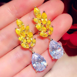 Boucles d'oreilles pendantes pour femme E824, en cristal de citrine jaune, forme végétale, sertissage griffe, bijoux de luxe pour soirée - Product Image 3