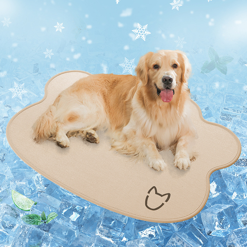 Ice Silk Pet Mat - Simple Dog Head Shaped Dark Green