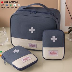 Precio de fábrica logotipo personalizado 3PCs pequeño mediano grande médico enfermera bolsa <span class=keywords><strong>barato</strong></span> impermeable al por mayor botiquín de primeros auxilios para el hogar al aire libre - Product Image 2