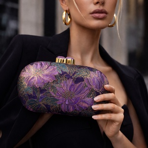 Borsa da Sera <span class=keywords><strong>di</strong></span> Lusso con Ricamo Floreale, Pochette Firmata da Polso per Signore, Borse per Telefono e Trucco, Elegante Borsetta da Donna - Product Image 5