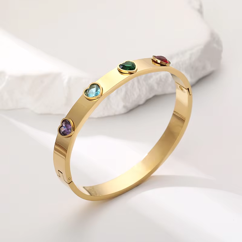 Gold+Fancy Colored Diamond