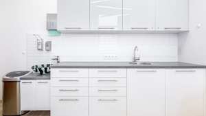 Tavolo da Laboratorio Dentistico Personalizzabile, Mobili Moderni per Cliniche Odontoiatriche - Product Image 2