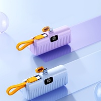Mini Power Bank portable porte-clés 5000 mAh, station d'alimentation ultra-fine avec câble intégré, charge rapide, écran LED, 65W, compatible iPhone et Android