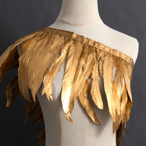 Coque metálico de 10-12 pulgadas, flecos de plumas, adorno de <span class=keywords><strong>gallo</strong></span> dorado y plateado para graduación y decoración de patio de Carnaval del Día de San Valentín - Product Image 1