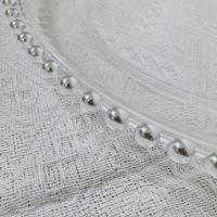 Assiette de Présentation Jetable en Plastique Doré Style Rétro pour Hôtels, Banquets et Mariages