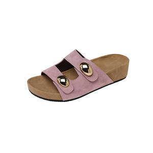 Sandalias casuales de mujer con hebilla metálica hueca, suela gruesa, doble fila de botones y punta redonda - Product Image 3
