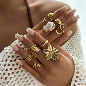 Anillos de Moda en Oro, Joyería Nueva, Anillos Geométricos Irregulares Lisos, Conjunto de Anillos para Mujer, Regalo para Mujer - Product Image 1