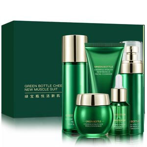 Cura di pelle del siero di schiarimento del fronte della vitamina C e di invecchiamento puro del retinolo 100% di Skincare facciale organico coreano dell'oem/odm dell'etichetta privata - Product Image 1