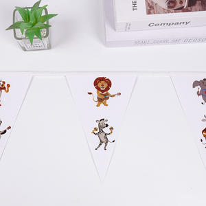 Нетоксичные, безопасные для детей тканевые треугольные флажки-гирлянды для декора классов и детских комнат - Product Image 3