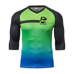 Camisetas Personalizadas con Tecnología Moisture Wick, Resistentes al Desgaste, para Hombre y Mujer, con Diseño Degradado, para Ciclismo de Montaña, Descenso y MTB - Product Image 1