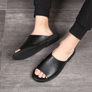 Zapatos de Hombre Estilo 2026 - Sandalias de Cuero para Verano, Sandalias Casuales de Playa, Chanclas - Product Image 1