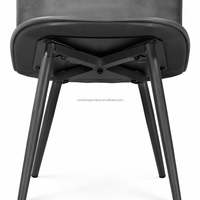 Chaise de salle à manger moderne de luxe en cuir PU gris avec pieds en fer épais et base croisée, capacité de charge de 300 kg pour la maison, le restaurant, le café