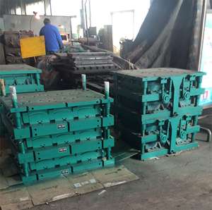 Plaquette <span class=keywords><strong>de</strong></span> <span class=keywords><strong>frein</strong></span> <span class=keywords><strong>de</strong></span> camion personnalisée haute Performance estampage matrice à <span class=keywords><strong>changement</strong></span> rapide moule résistant aux hautes températures moule <span class=keywords><strong>de</strong></span> plaquette <span class=keywords><strong>de</strong></span> <span class=keywords><strong>frein</strong></span> <span class=keywords><strong>de</strong></span> masse Durable - Product Image 6