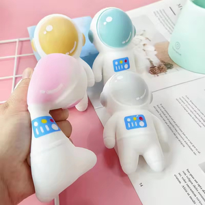Juguetes Antiestrés de Astronauta Espacial para Niños, Novedosos Regalos Explosivos al por Mayor para Aliviar la Presión y la Ventilación - Product Image 4