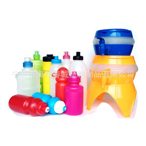 Bouteille d'eau pliable Chuncheng 3,5 L, bouteille de sport portable pour l'extérieur, bouteille à boire en plastique compressible - Product Image 1