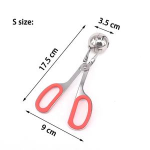 ที่ตักเนื้อสเตนเลสสตีล ไม่ติดกระทะ ใช้งานง่าย ทำ<span class=keywords><strong>ลูกชิ้น</strong></span>ได้เอง ช้อนตักเนื้อ ที่คีบเนื้อ ที่หนีบเนื้อ - Product Image 5