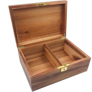 Large Wood Storage Box Decorative Wooden Box with Hinged Lid and Locking Key Premium Acacia Keepsake Chest Box Memory Gift Wood